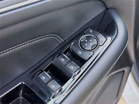 Used 2017 Ford Edge Titanium w/ Equipment Group 301A image 22