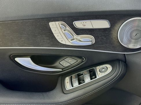 Used 2021 Mercedes-Benz C 300 4MATIC Sedan image 21