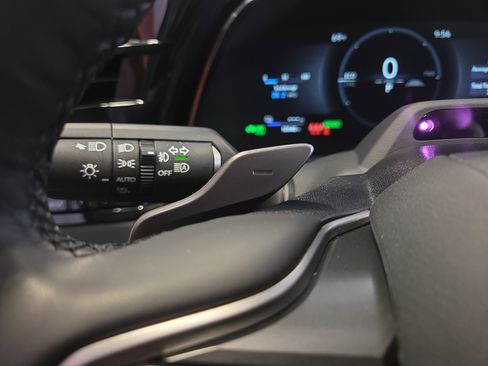 Certified 2025 Lexus RX 450h AWD w/ Convenience Package image 31