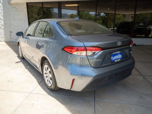 Used 2024 Toyota Corolla LE FWD image 5
