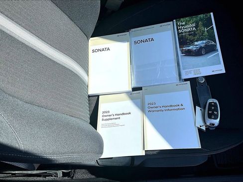 Used 2023 Hyundai Sonata SEL FWD image 11