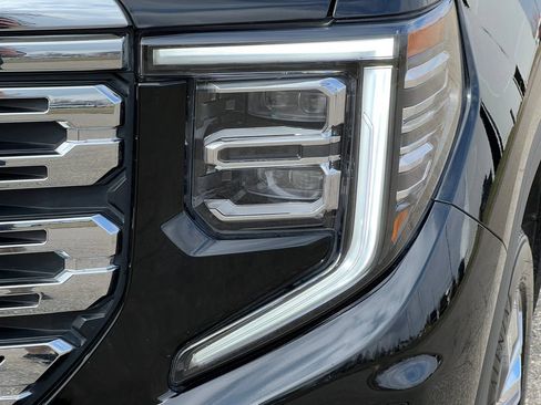 Used 2025 GMC Sierra 1500 Denali w/ Denali Reserve Package AWD/4WD image 41