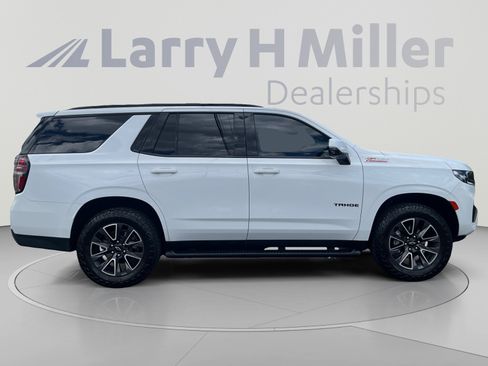 Used 2022 Chevrolet Tahoe Z71 w/ Luxury Package AWD/4WD image 6