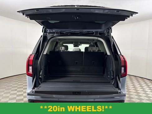 New 2026 Ford Expedition Active RWD image 9