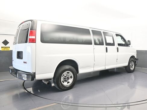 Used 2020 GMC Savana 3500 LT w/ LT Preferred Equipment Group image 6