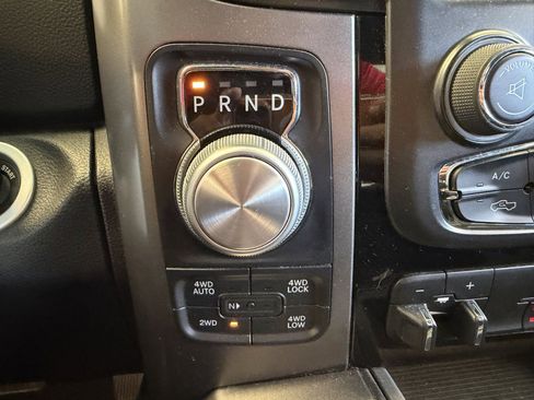 Used 2017 RAM 1500 Sport w/ Sublime Green Sport Package image 32