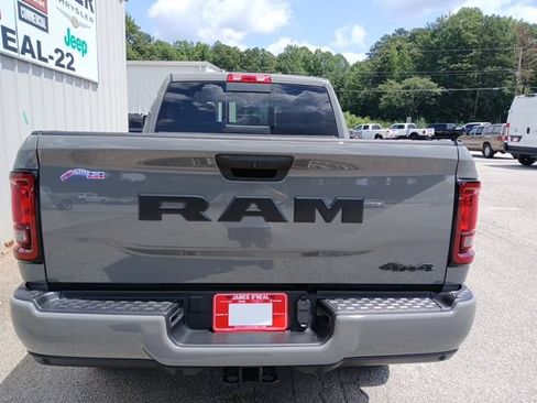 Used 2026 RAM 2500 Tradesman AWD/4WD image 5