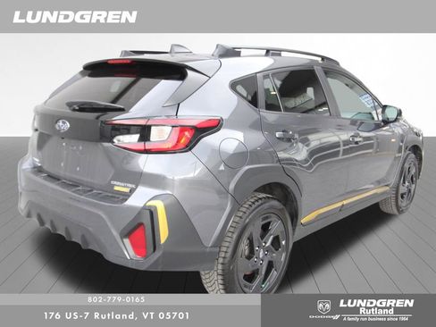 Used 2024 Subaru Crosstrek 2.5i Sport AWD/4WD image 3