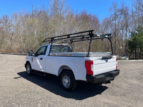 Used 2020 Ford F250 XL w/ Power Equipment Group RWD image 8