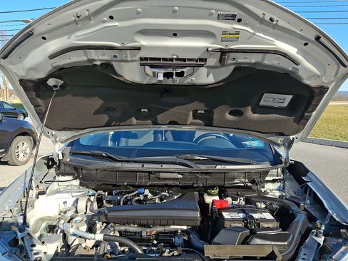 Used 2020 Nissan Rogue SV image 27