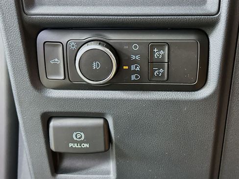 Certified 2021 Ford F150 XL w/ STX Appearance Package AWD/4WD image 27