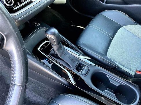 Used 2019 Toyota Corolla XSE FWD image 15