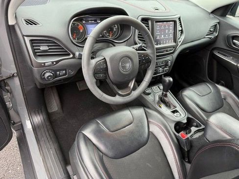 Used 2022 Jeep Cherokee Trailhawk w/ Sun, Sound & Nav Group image 14