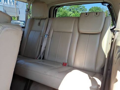 Used 2012 Ford Expedition EL XLT RWD image 15