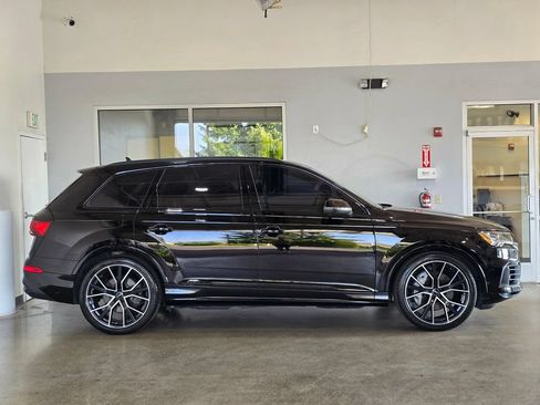 Used 2020 Audi Q7 3.0T Prestige AWD/4WD image 4