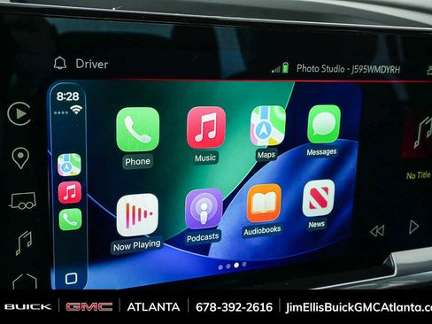 Used 2025 GMC Sierra 1500 SLT image 15