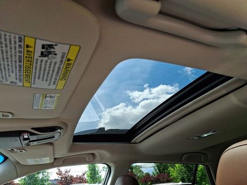 Used 2020 Subaru Outback Touring w/ Tech Package 2 AWD/4WD image 15