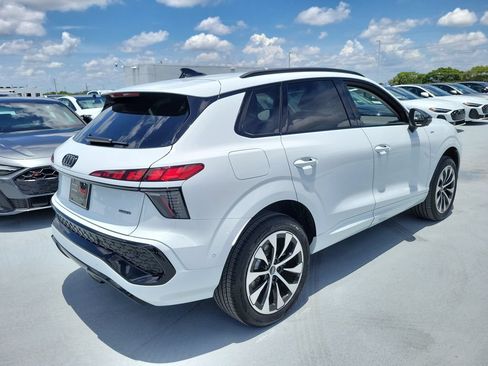 New 2026 Audi Q3 quattro 2.0T AWD/4WD image 4