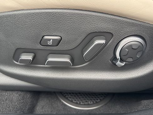 New 2025 Genesis GV70 3.5T Sport w/ Sport Prestige Package image 21