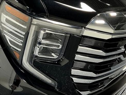 Used 2022 GMC Sierra 1500 SLT image 29