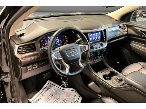 Used 2023 GMC Acadia Denali w/ Denali Ultimate Package AWD/4WD image 15