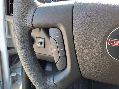 Used 2023 GMC Savana 2500 w/ Driver Convenience Package image 29