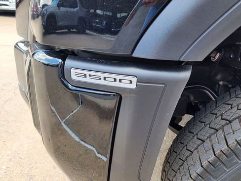 New 2026 GMC Sierra 3500 Denali Ultimate AWD/4WD image 11