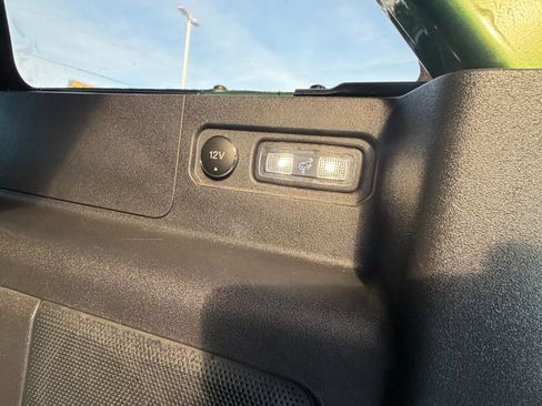 Used 2022 Ford Bronco Badlands image 25