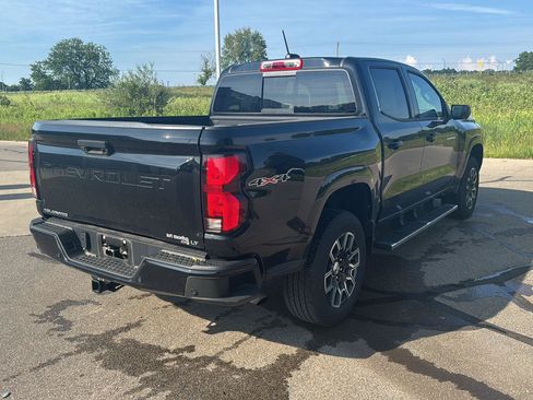 Used 2023 Chevrolet Colorado LT w/ LT Convenience Package III AWD/4WD image 5