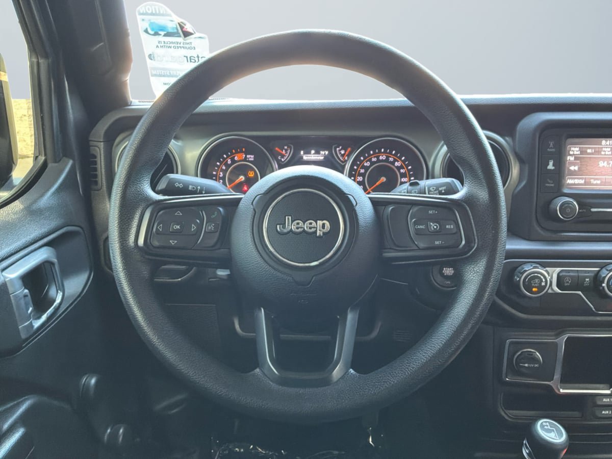 Used 2021 Jeep Wrangler Unlimited Sport AWD/4WD image 11