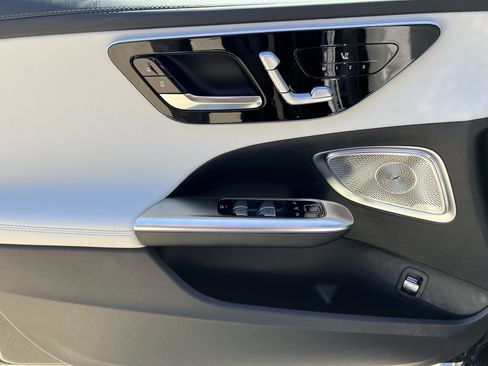 New 2025 Mercedes-Benz C 300 4MATIC Sedan image 13