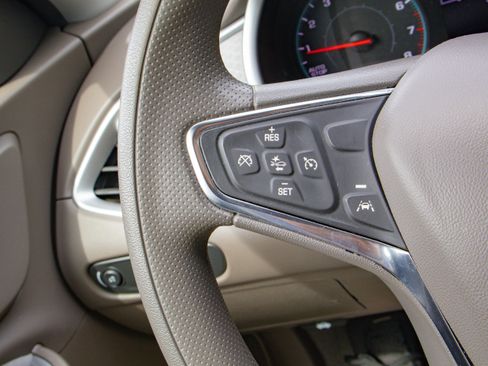 Used 2024 Chevrolet Malibu LT image 22