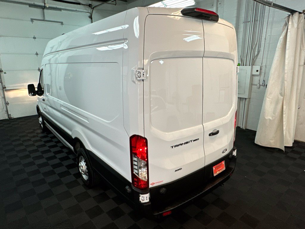 Used 2026 Ford Transit 350 148 High Roof Extended AWD w/ Load Area Protection Package image 7