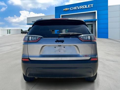 Used 2021 Jeep Cherokee Latitude Plus FWD image 6