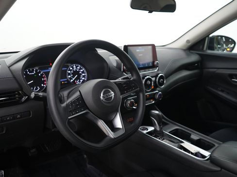 Used 2023 Nissan Sentra SV FWD image 22