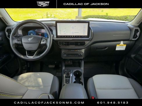 Used 2025 Ford Bronco Sport Badlands w/ Sasquatch Badlands Package AWD/4WD image 6