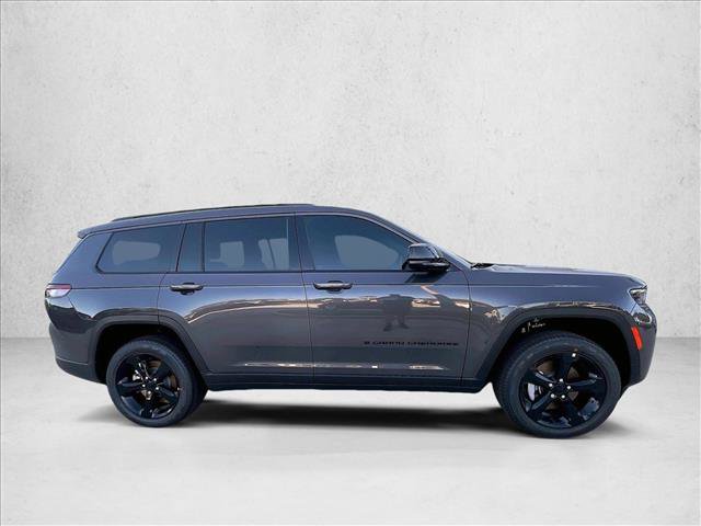 New 2026 Jeep Grand Cherokee L Limited w/ Limited Altitude Package RWD image 5