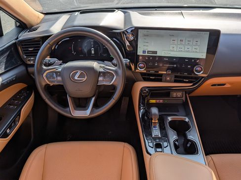 Used 2024 Lexus NX 350h AWD w/ Premium Package image 17