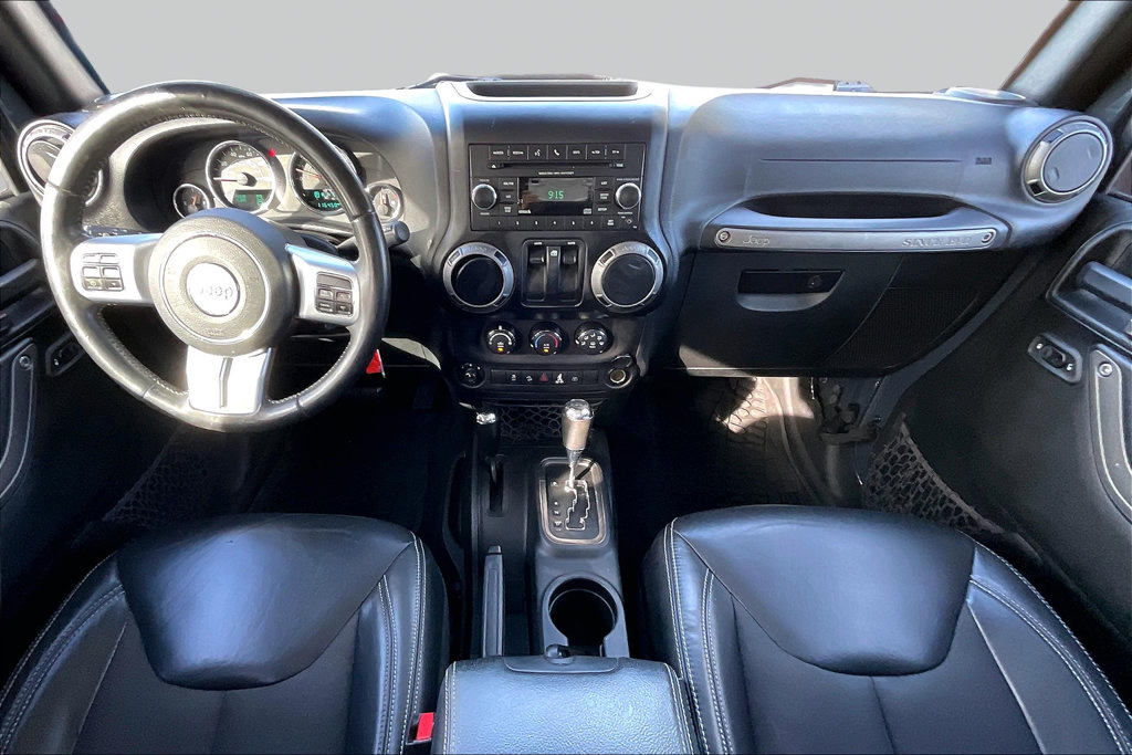 Used 2017 Jeep Wrangler Sport AWD/4WD image 6