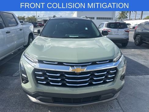 Used 2025 Chevrolet Equinox LT w/ Convenience Package II image 3