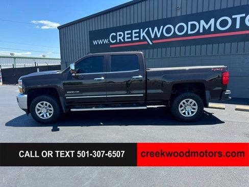 Used 2018 Chevrolet Silverado 2500 LTZ w/ Duramax Plus Package AWD/4WD image 6