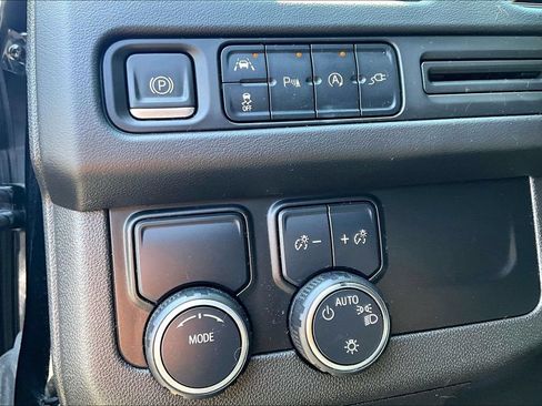 Used 2022 Chevrolet Tahoe LS RWD image 33