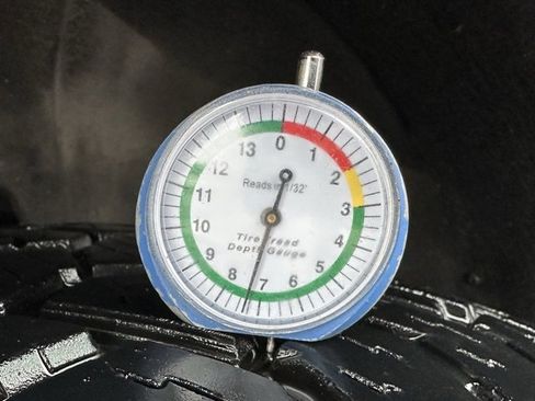 Used 2016 Chevrolet Tahoe LT w/ Luxury Package image 36