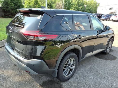Used 2023 Nissan Rogue S FWD image 5