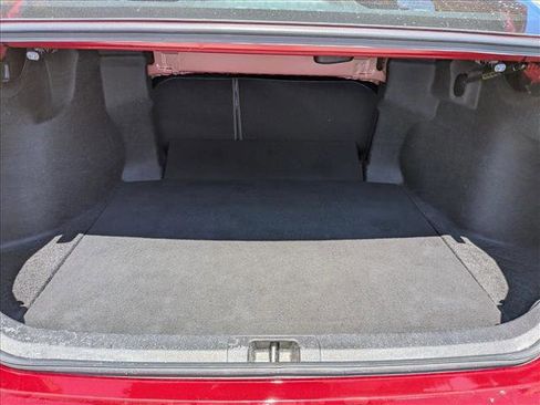 Used 2019 Toyota Camry LE image 6