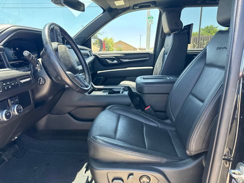 Used 2022 GMC Yukon XL Denali RWD image 10