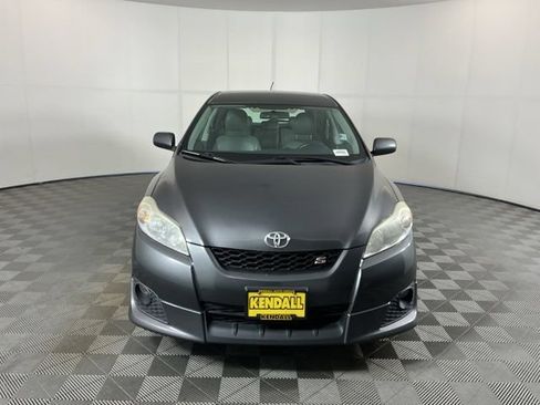 Used 2009 Toyota Matrix S FWD image 2