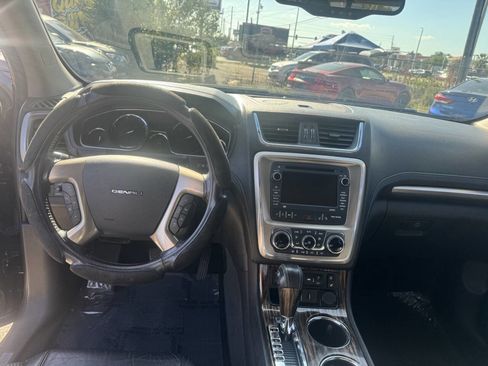 Used 2015 GMC Acadia Denali image 13