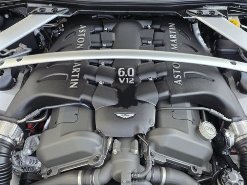 Used 2012 Aston Martin Virage Coupe RWD image 33