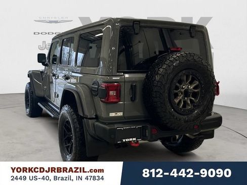 Used 2022 Jeep Wrangler Unlimited Rubicon w/ Trailer Tow Package AWD/4WD image 3